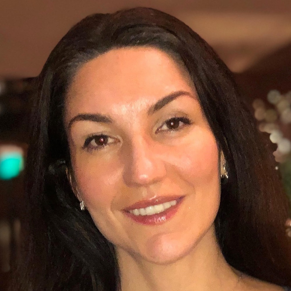 Meet your Posher, Yulia